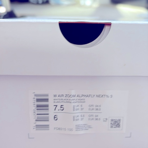 Nike Alphafly 3 - size 7.5. Newest version of carbon-plated racing super shoe! - Picture 5 of 5